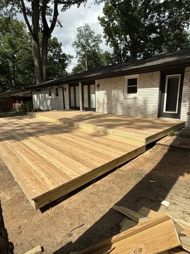 Custom cedar wood deck construction in East Cobb GA by RBJ Contracting